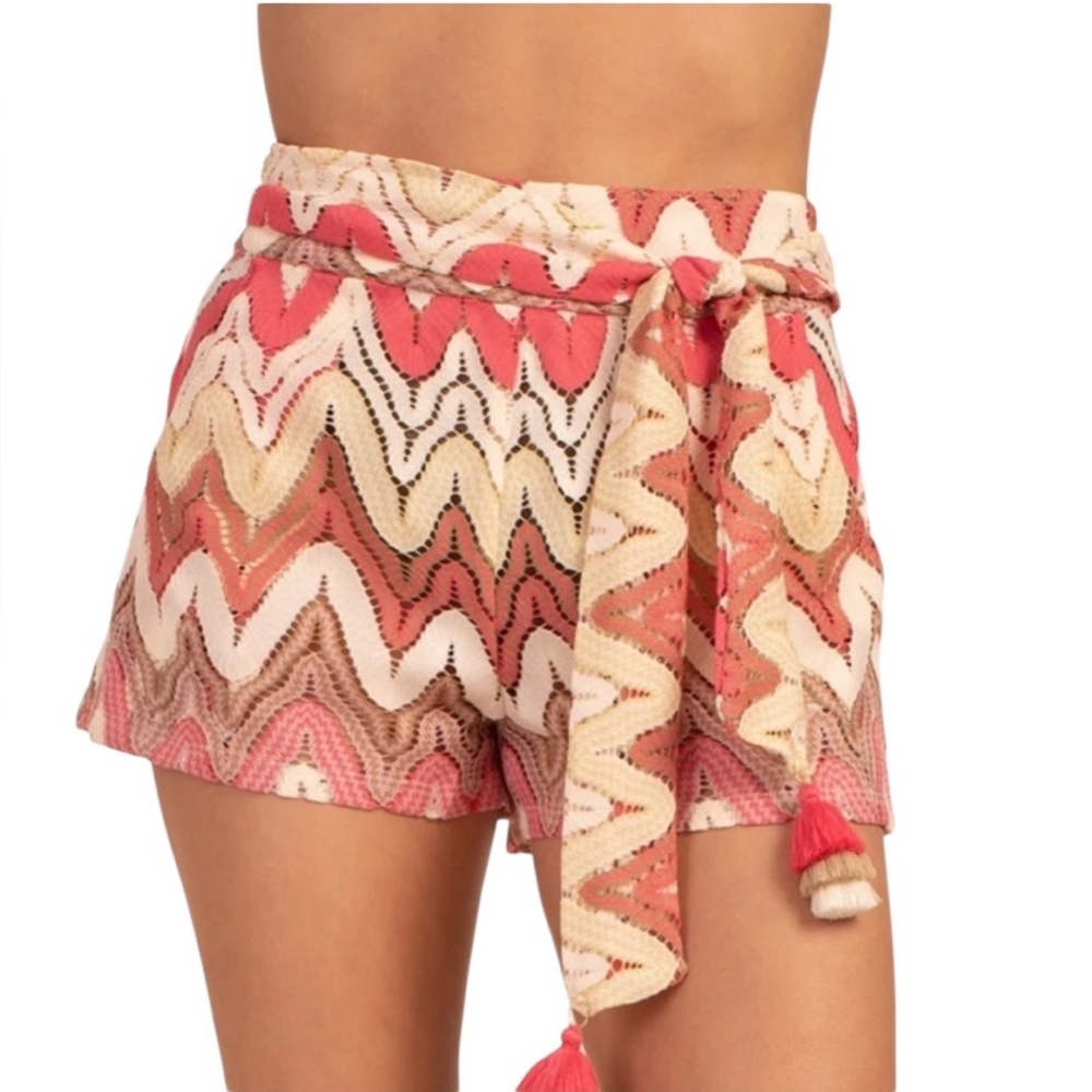 Trina Turk Palisades Chevron Crochet Cover-Up Shorts White Germanium Size Small
